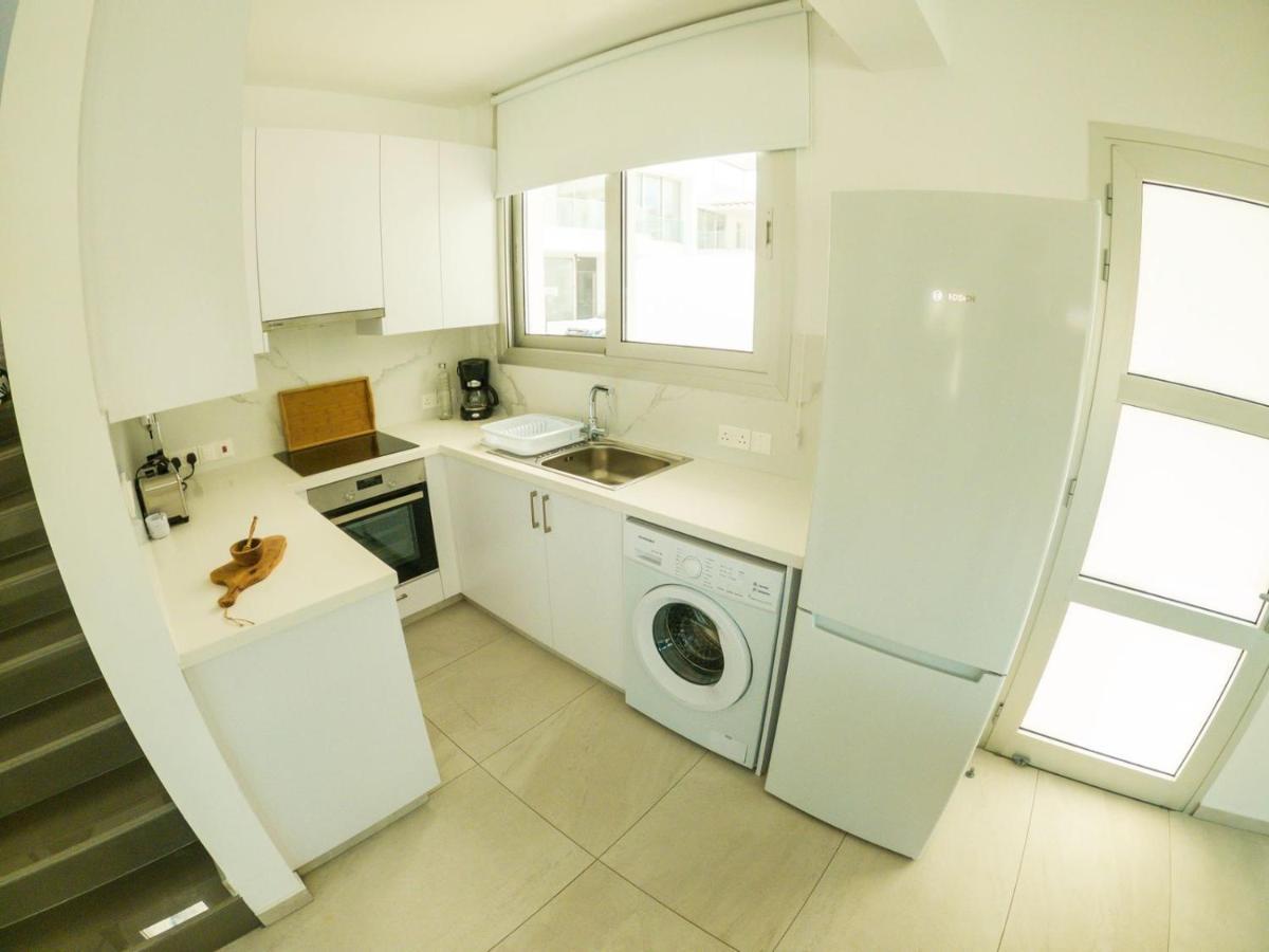 Imperial Jade Villas Gold Emerging Villas 3 Protaras Bagian luar foto